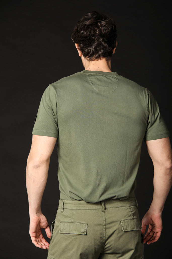 immagine 4 di t-shirt uomo modello Tom MM in verde fit regular di Mason's