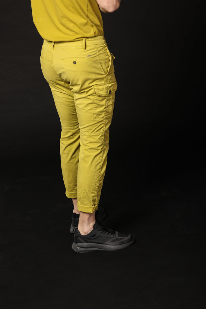 immagine 5 di pantalone cargo uomo modello George Coolpocket in verde lime fit carrot di Mason's