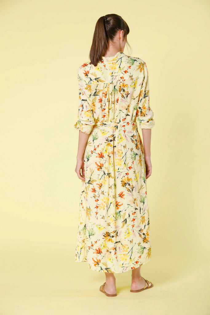 immagine 4 di abito lungo da donna in popeline con pattern fiori di campo modello Nicole Dress colore giallino regular di Mason's 