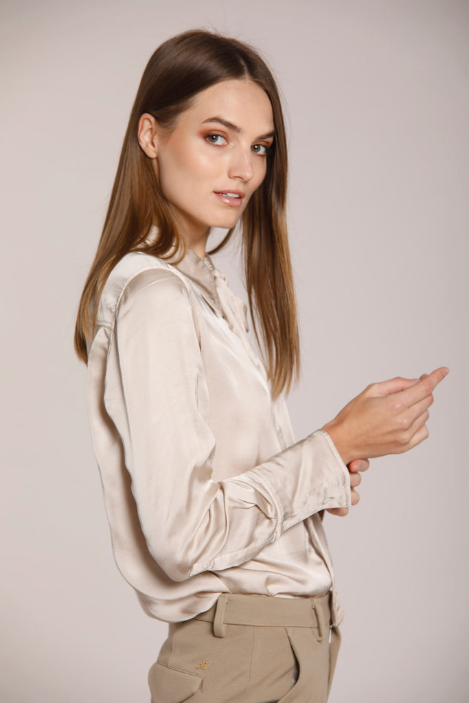 Immagine 2 di camicia donna in viscosa colore ghiaccio modello Nicole Bown di Mason's 