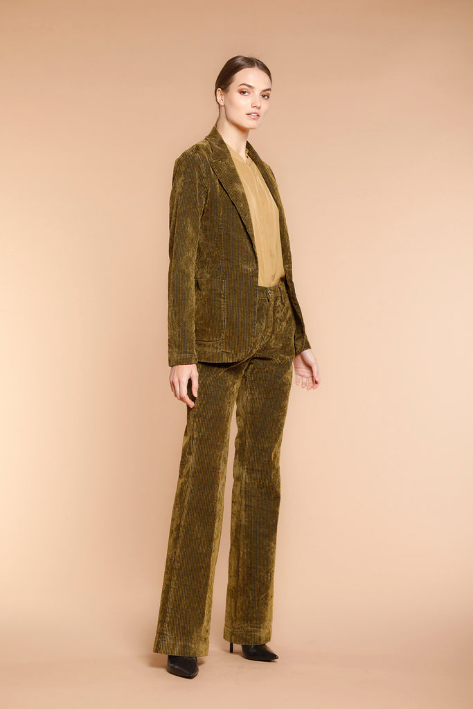 Immagine 2 di blazer da donna in velluto a coste verde modello Theresa di Mason's