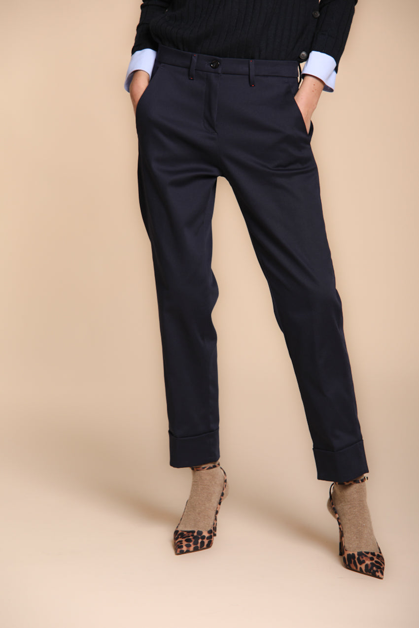 Foto 1 New York Carrot pantalone chino donna in gabardina carrot fit