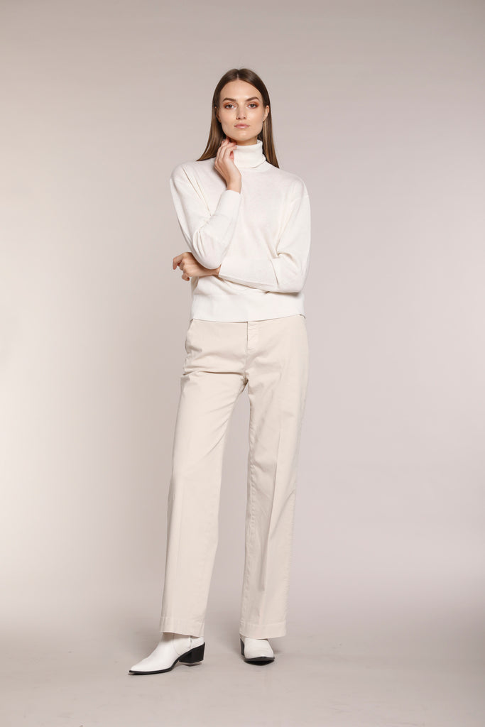 Immagine 2 di pantalone chino donna in raso color ghiaccio modello New York straight di Mason's