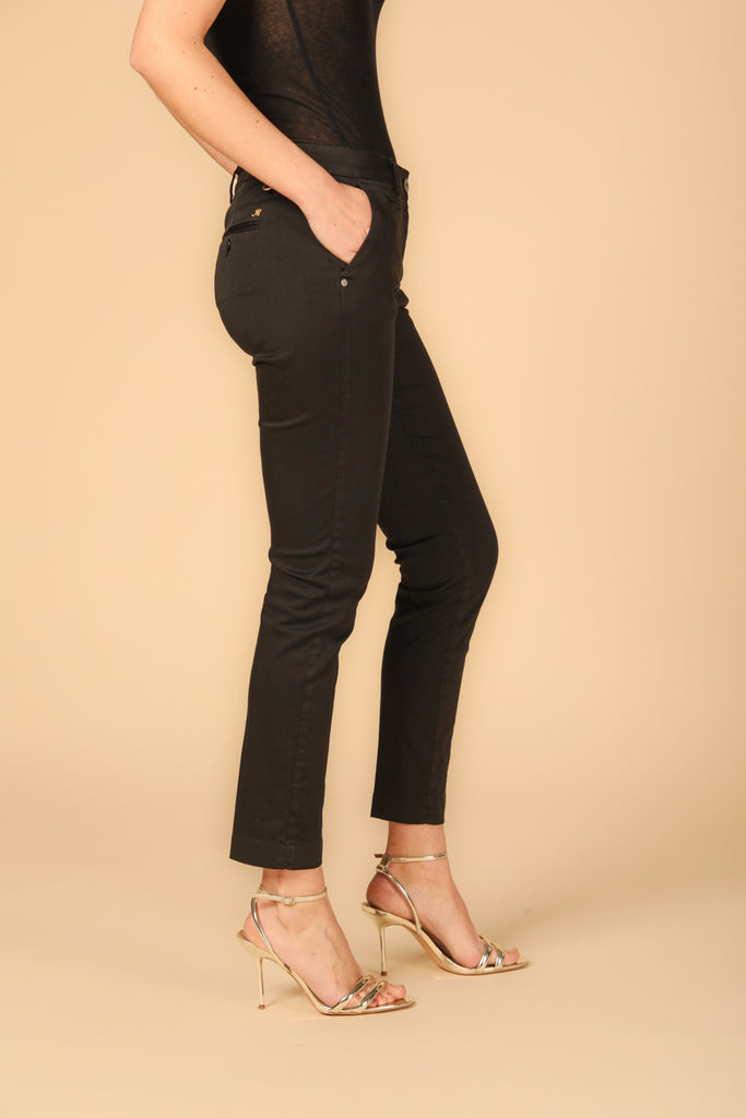 immagine 3 di pantalone chino donna modello New York in nero fit slim di Mason's