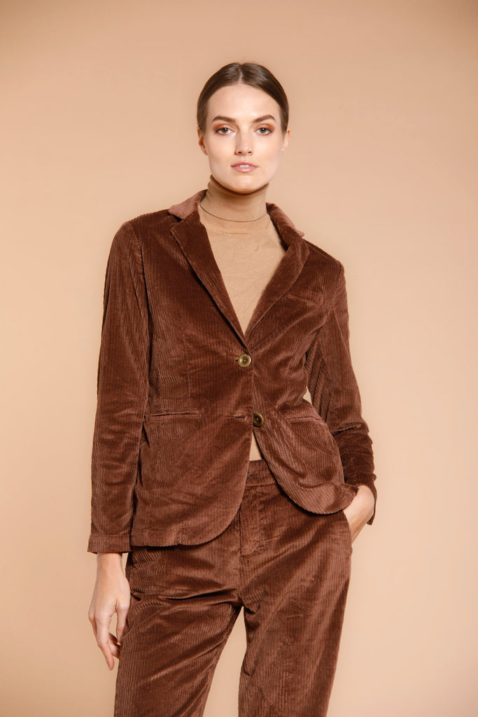 Immagine 1 di blazer donna in velluto a coste color mattone scuro modello Helena di Mason's