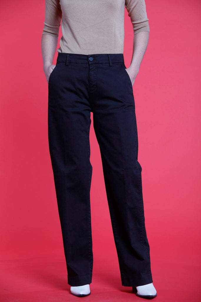 Immagine 1 di pantalone chino da donna in raso nero modello New York straight di Mason's