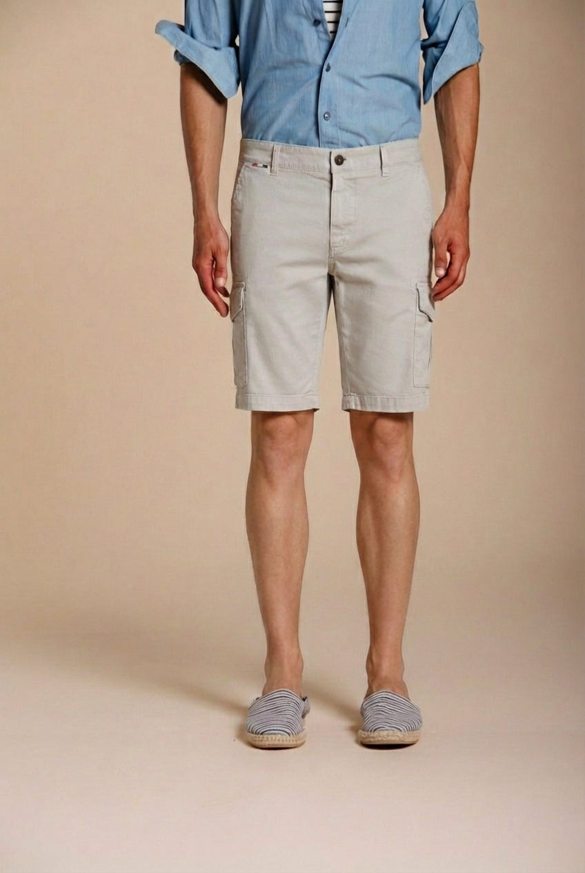 Chile bermuda cargo hombre en raso stretch slim fit ①