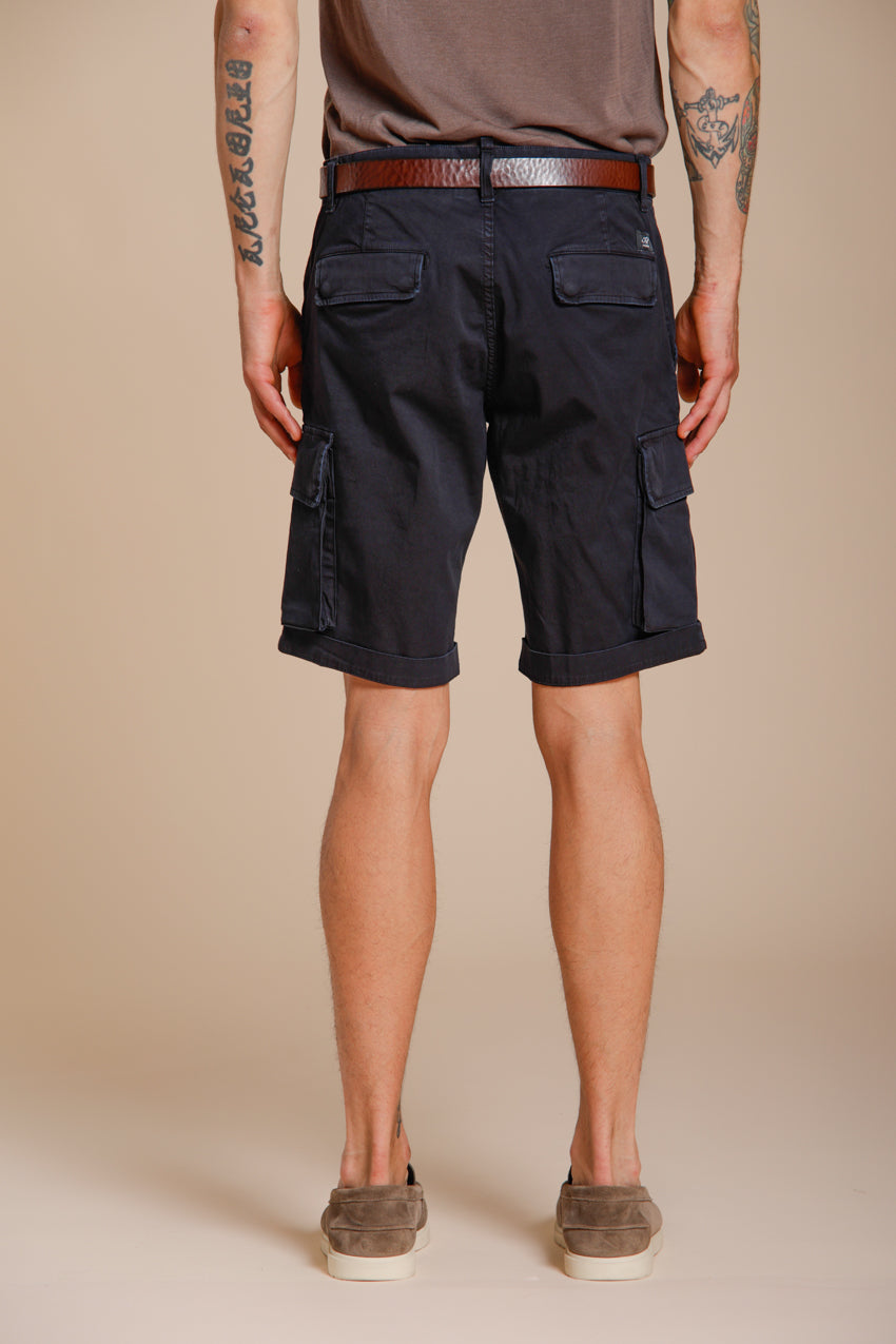 Chile Herren Cargo Bermuda aus Stretch-Satin slim fit ①