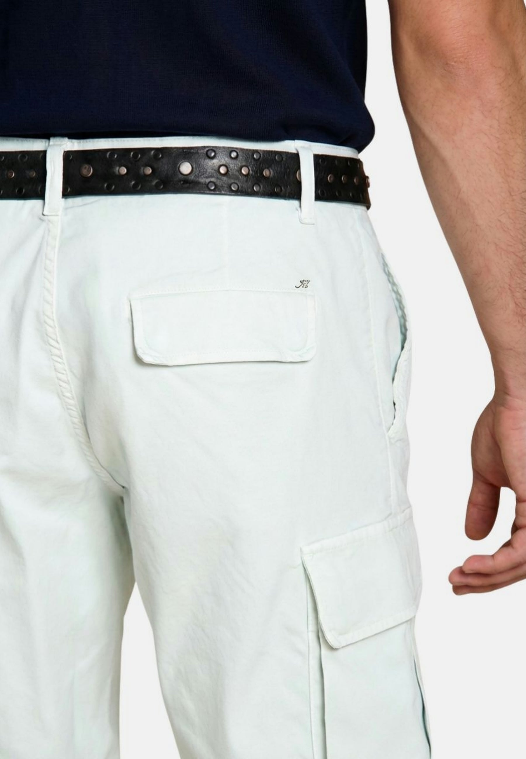 Chile bermuda cargo uomo in raso stretch slim fit ①