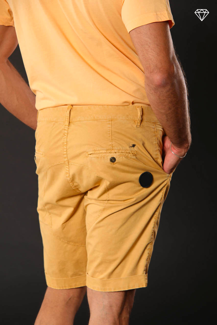 John Coolkhinos men's chino bermuda shorts in pima cotton logo edition carrot fit ①