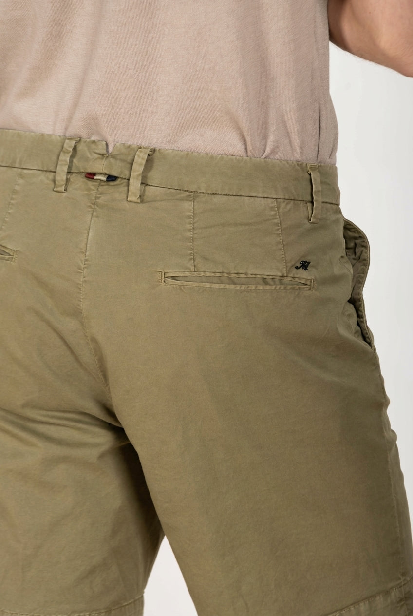Dettaglio vita bermuda chino uomo Boston delamere Mason's rosmarino in twill stretch SS26