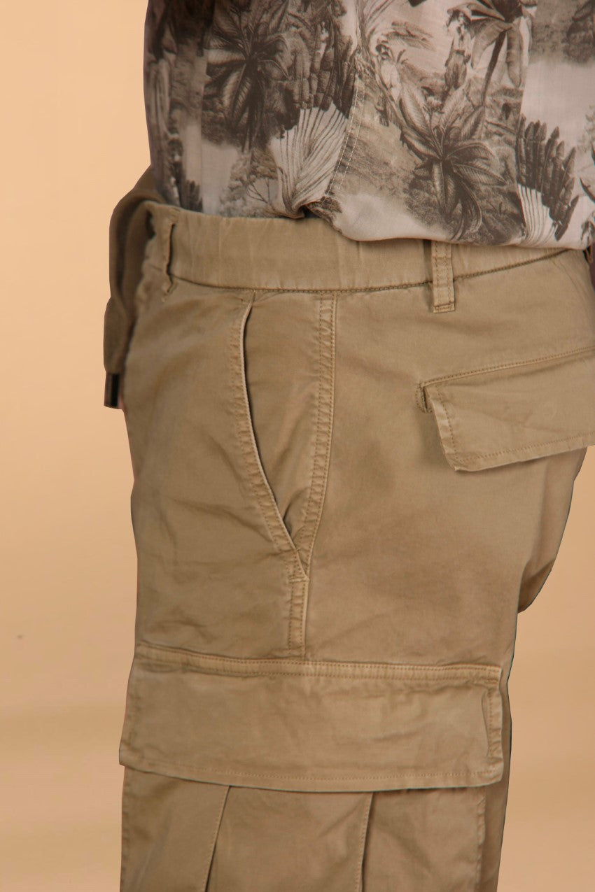 Cargo M74 Herren Cargo-Shorts aus Gabardine in relaxed fit ①