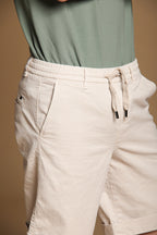 Khinos M74 bermuda chino homme en sergé de coton et soie extensible Relaxed fit