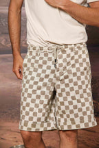 Khinos M74 bermuda chino homme en gabardine de coton et soie stretch avec imprimé à carreaux Relaxed fit