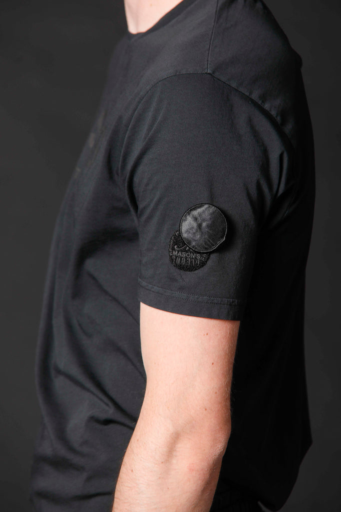 Immagine 2 di t-shirt uomo modello Tom MM limited edition colore nero di Mason's
