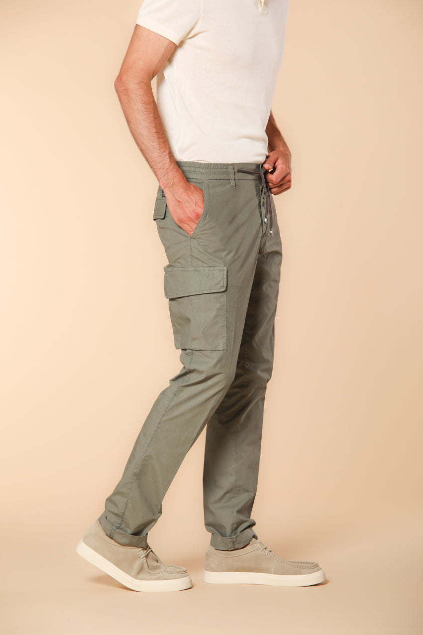 Immagine 4 di Chile Jogger pantalone cargo uomo in tela paracadute extra slim fit colore verde militare di Mason's