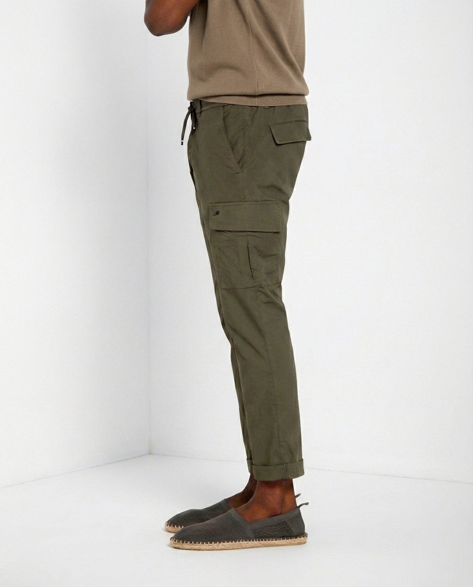 Chile Jogger pantalone cargo uomo in tela paracadute lyocell e cotone extra slim fit
