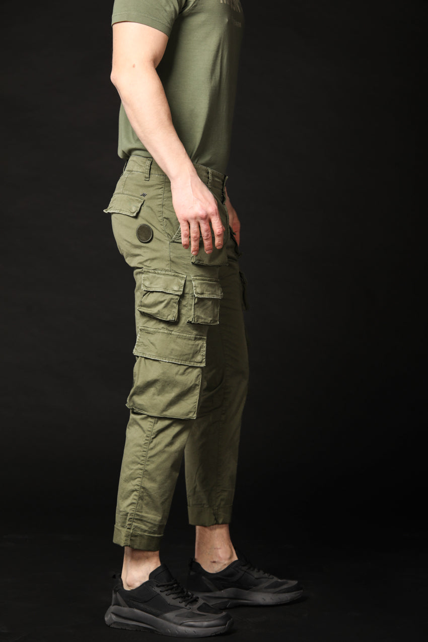 Image 3 de pantalon cargo pour homme modèle Caracas en vert, coupe régulière de Mason's