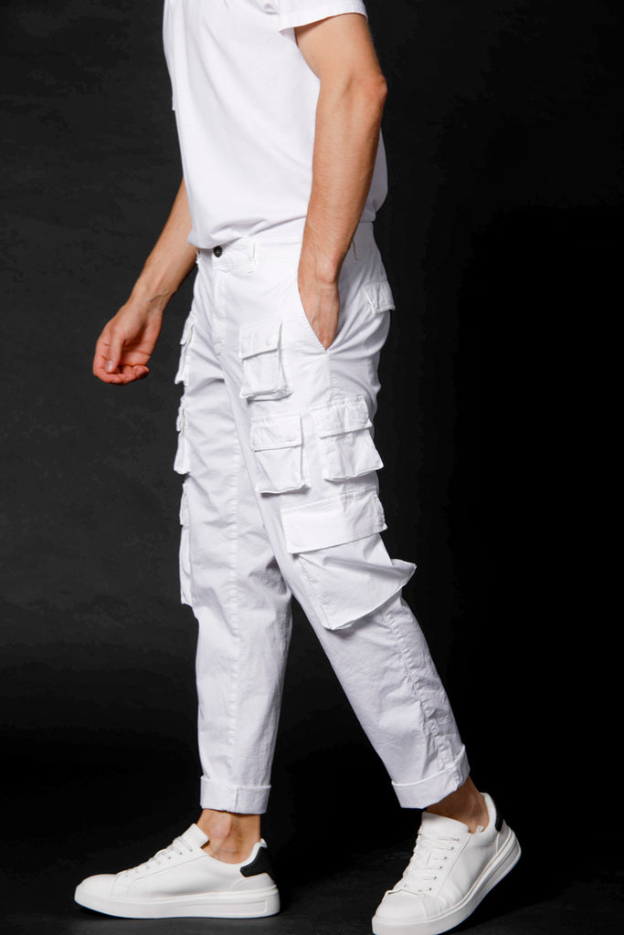 immagine 5 di pantalone cargo uomo in cotone stretch limited edition modello Caracas colore bianco di Mason's 