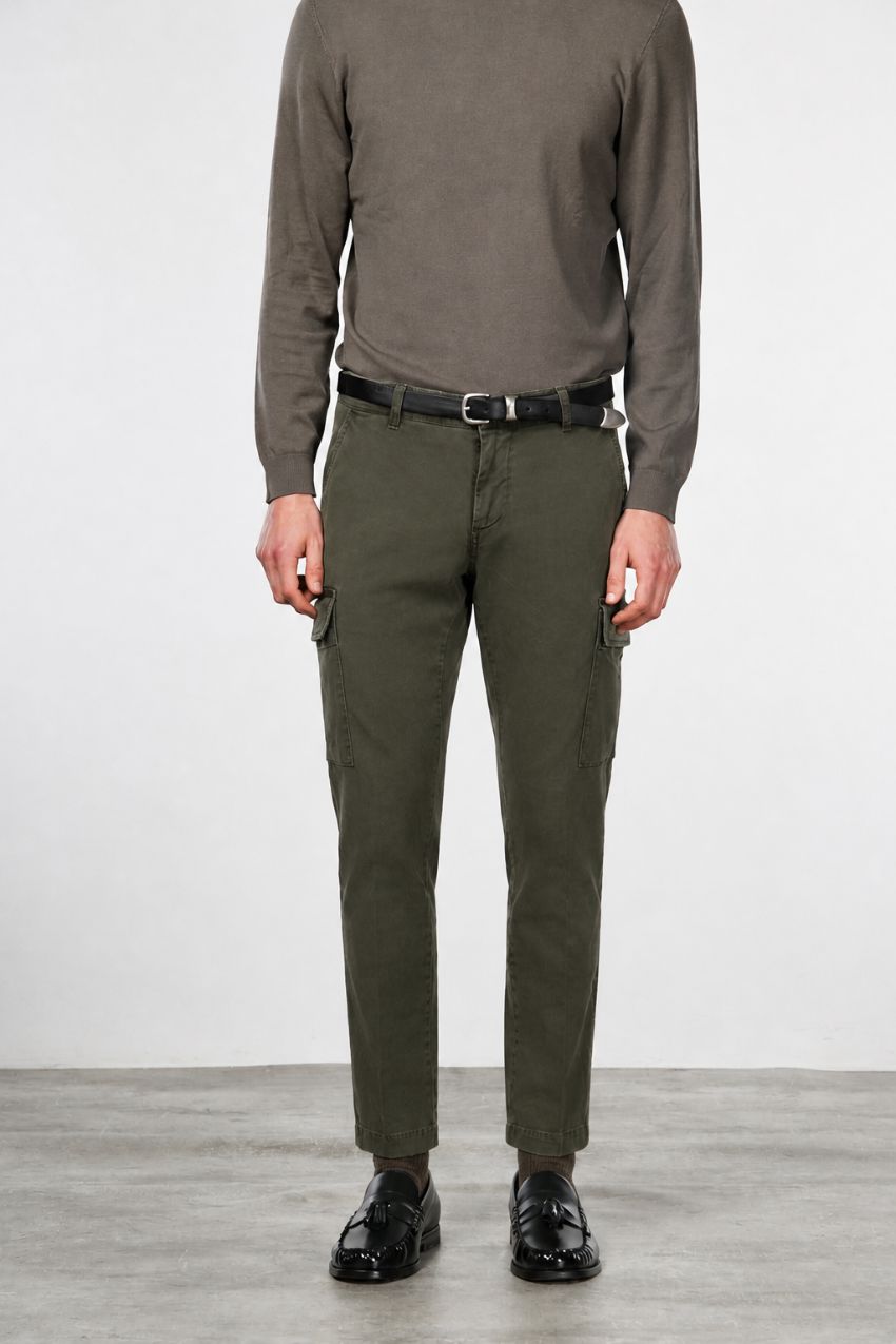 Chile men’s cargo pants in stretch gabardine extra slim fit ①