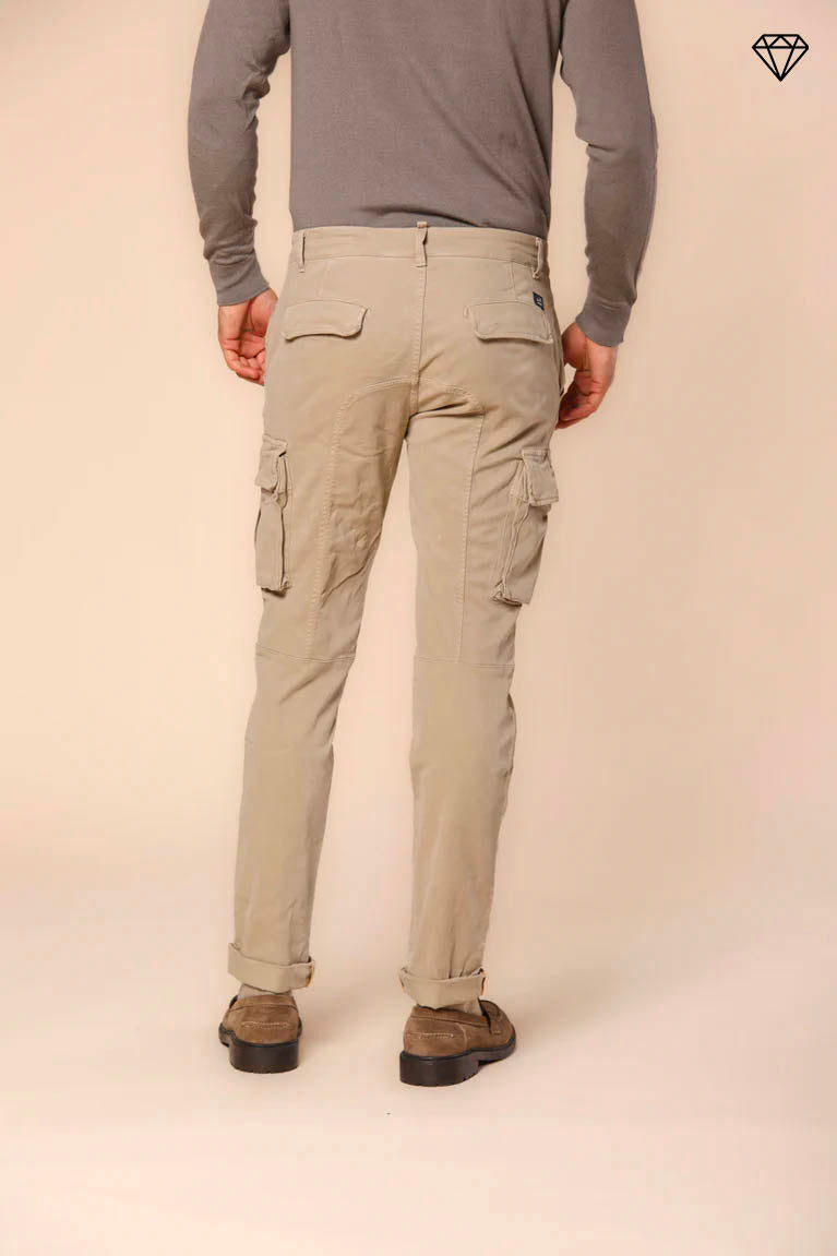 Chile pantalón cargo hombre en gabardina ajuste extra slim ①