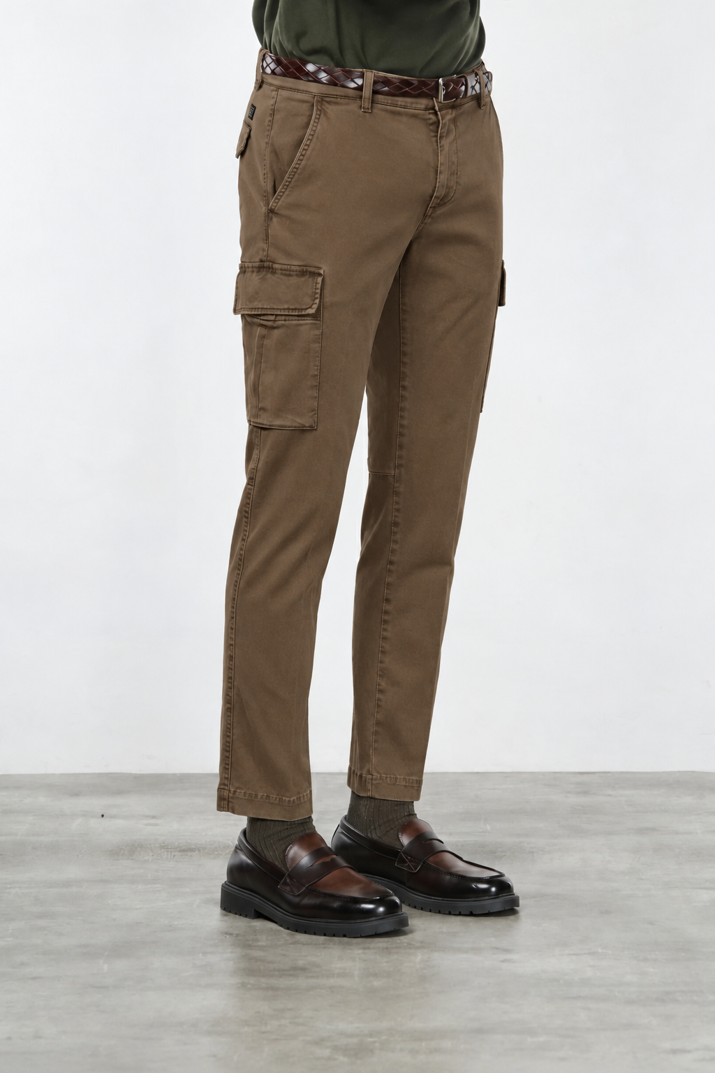 Chile pantalón cargo de hombre en gabardina stretch extra slim fit ①