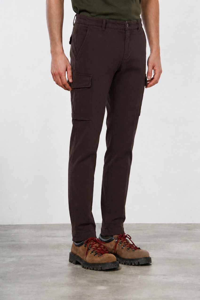 Chile men’s cargo pants in stretch gabardine extra slim fit ①