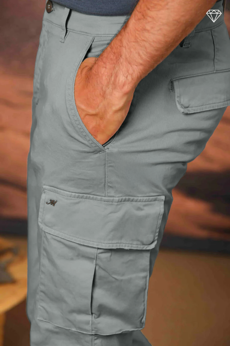 Chile Men's cargo pants in stretch satin Extra Slim Fit ①