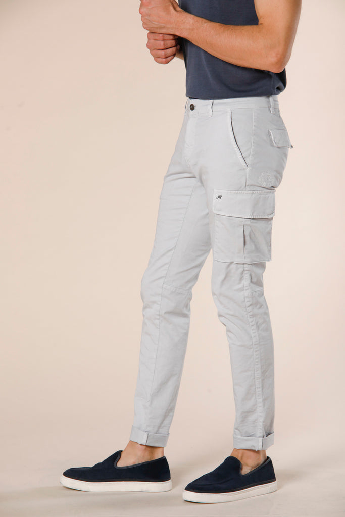 immagine 2 di pantalone cargo uomo in cotone modello Chile colore grigio chiaro extra slim di Mason's