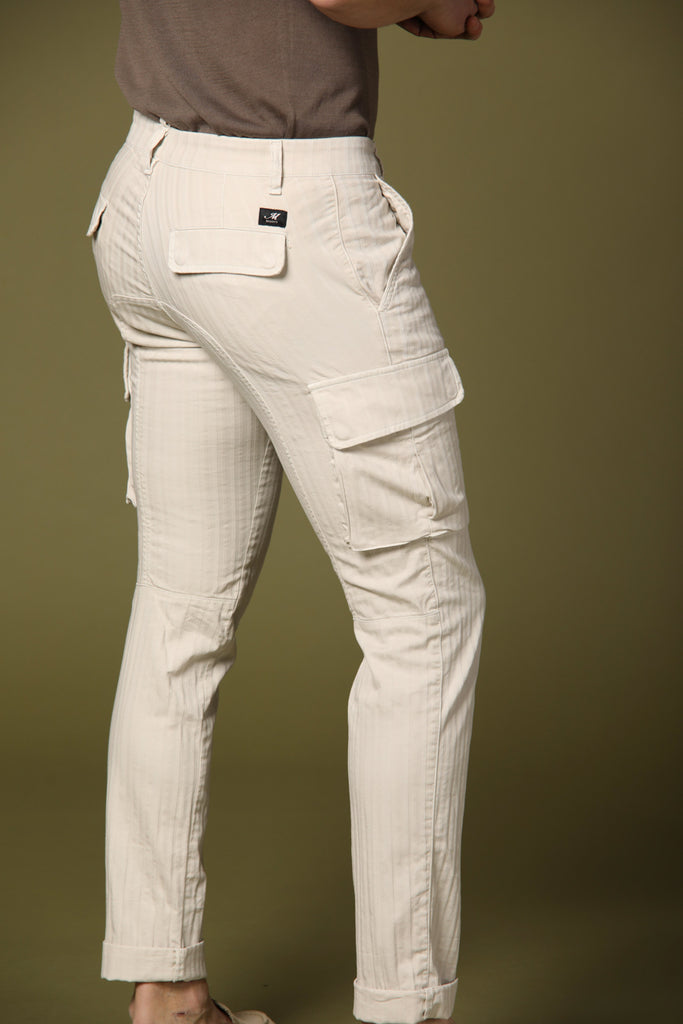 immagine 6 di pantalone cargo uomo modello Chile colore stucco fit extra slim di Mason's