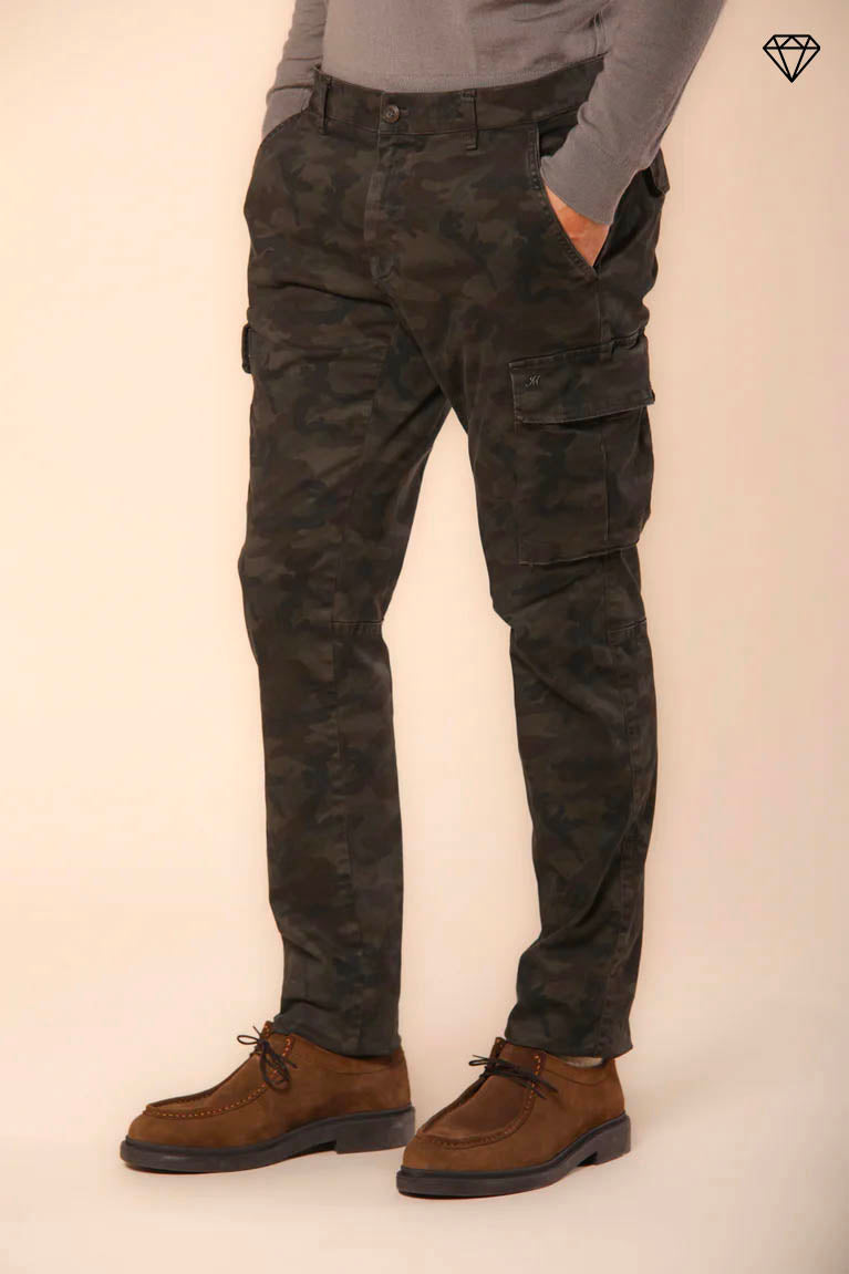 Chile men's cargo pants in satin camouflage motif extra slim ①