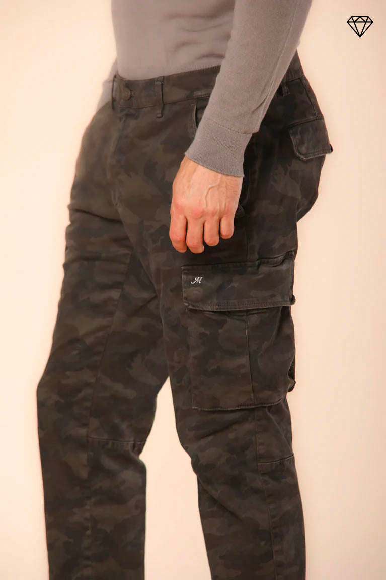 Chile men's cargo pants in satin camouflage motif extra slim ①