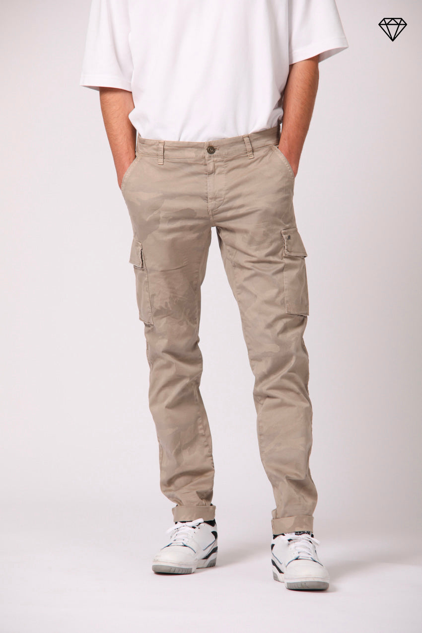 Chile Men's cargo pants in cotton with camouflage print Extra-Slim Fit ①