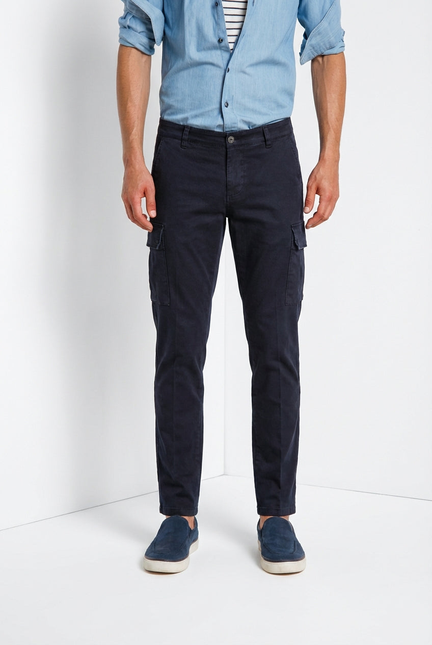 Chile Herren Cargo Hose aus Stretch-Satin extra slim fit ①
