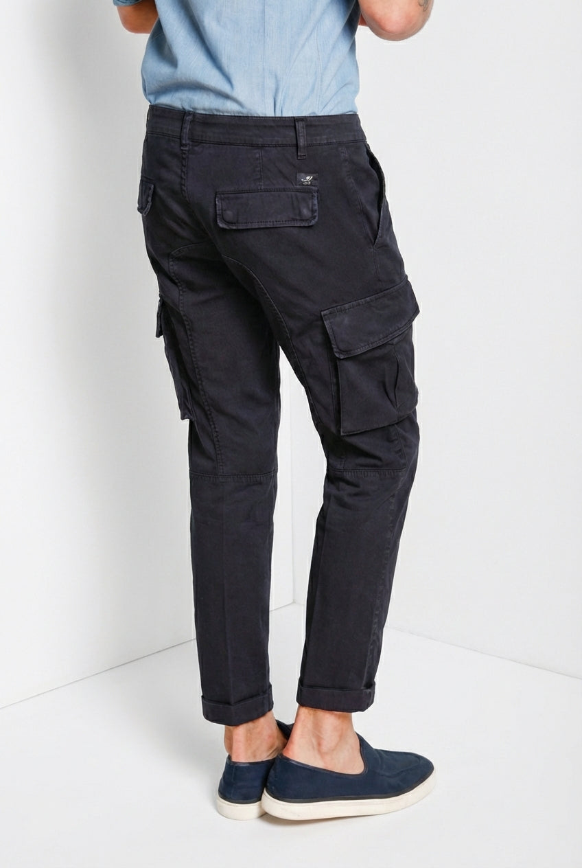 Chile Herren Cargo Hose aus Stretch-Satin extra slim fit ①