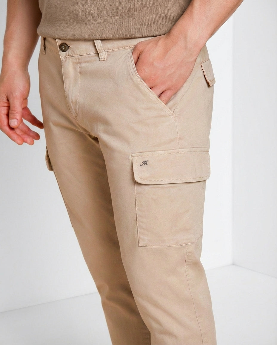 Chile Herren Cargo Hose aus Stretch-Satin extra slim fit ①