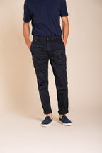 George Coolpocket pantalón cargo hombre en sarga ligera elástica Logo Edition carrot fit ①