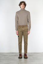 George Coolpocket pantalone cargo uomo in gabardina carrot fit ①