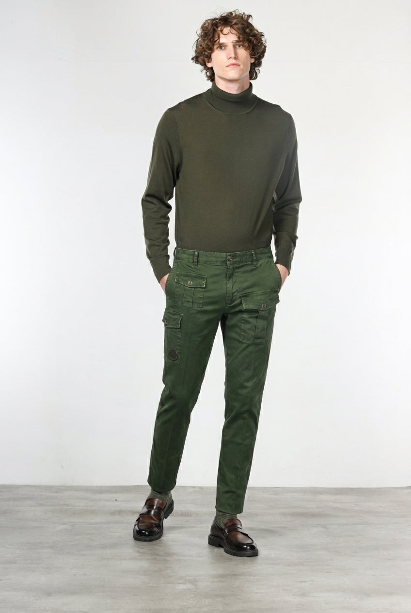 George Coolpocket pantalone cargo uomo in gabardina carrot fit ①