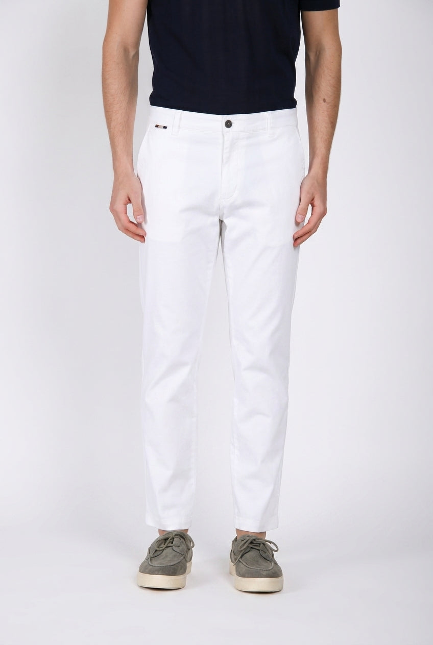 John Coolkhinos pantalone chino uomo in raso stretch Logo Edition carrot fit ①