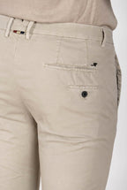 Torino delamere pantalón chino hombre en gabardina stretch slim fit
