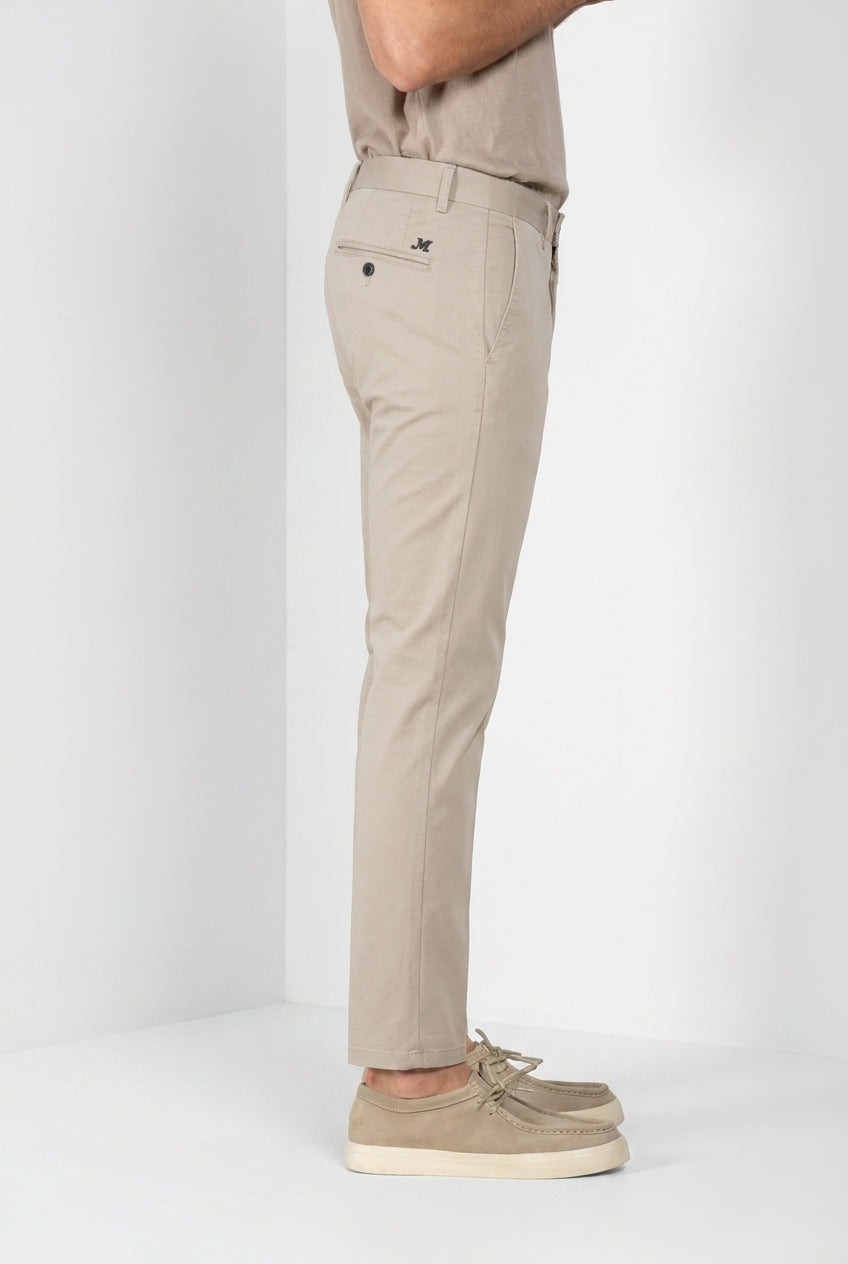 Torino delamere pantalón chino hombre en gabardina stretch slim fit