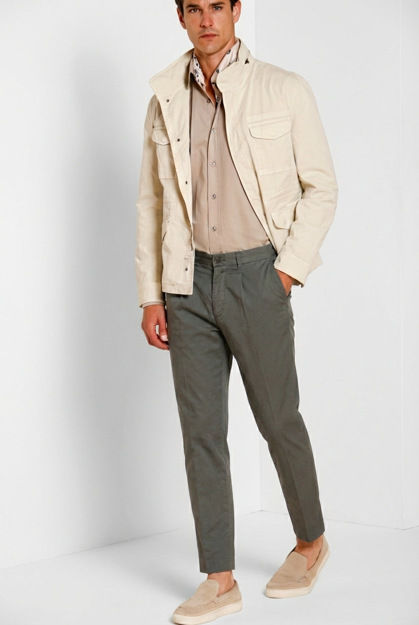 Pinces pantalone chino uomo in gabardina stretch relaxed fit
