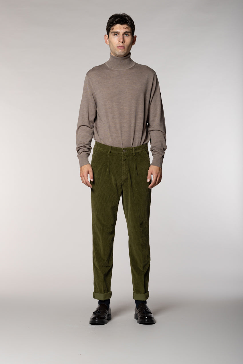 Pinces pantalón chino de hombre en pana de canal francés relaxed fit