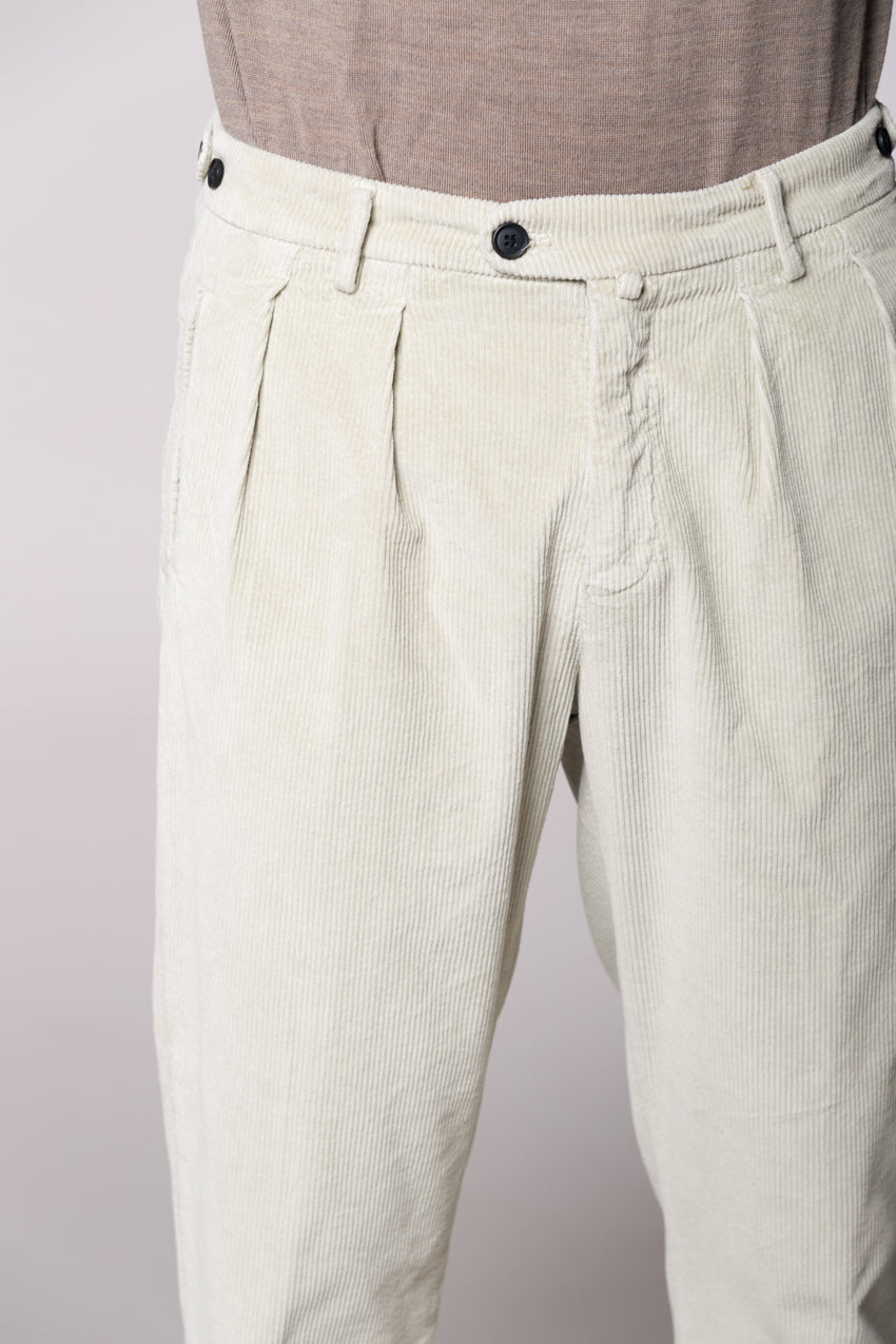 Don Johnson 2 Pinces pantalon chino homme en velours 500 raies carrot fit