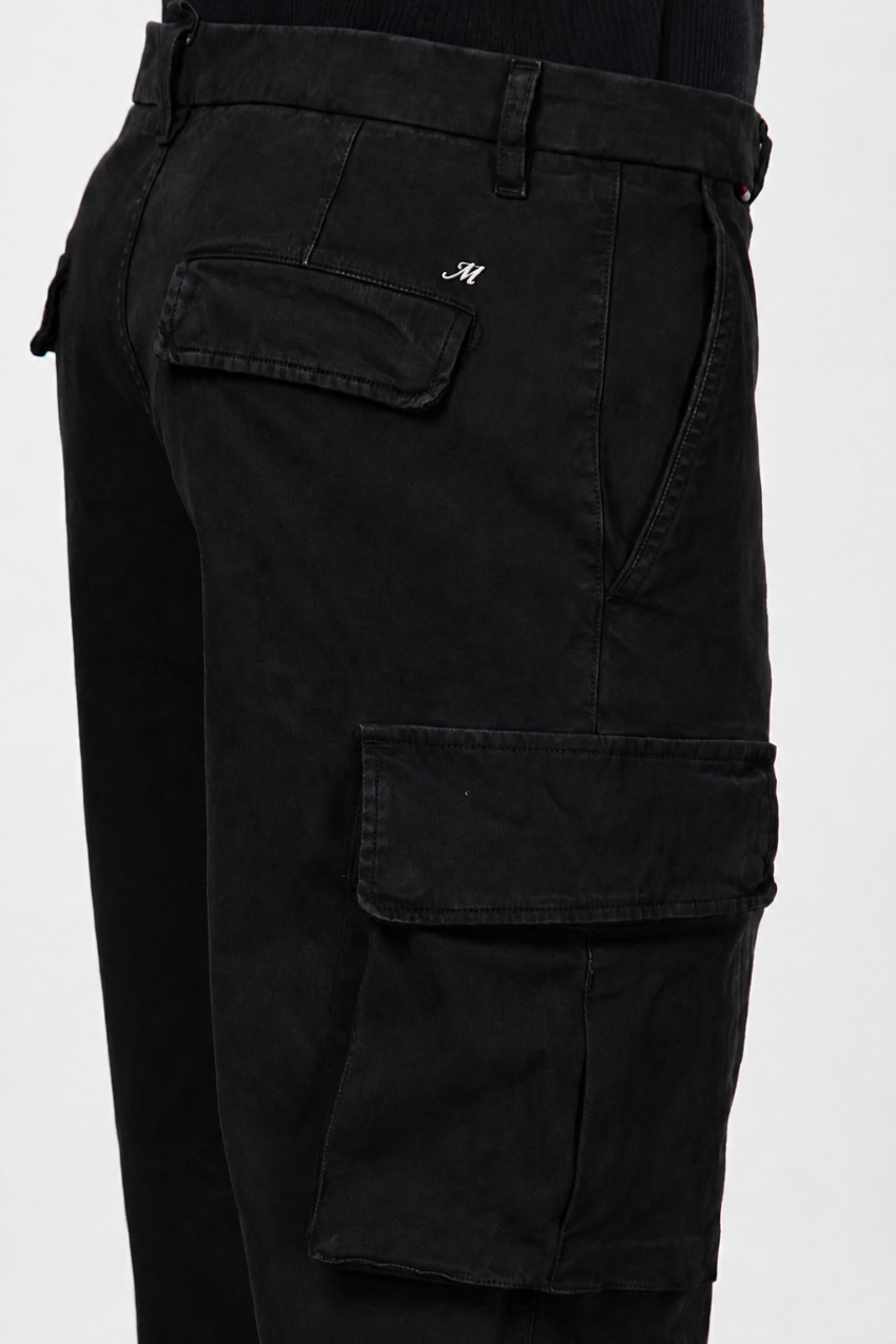 Chile Herren-Cargohose aus Gabardine mit carrot fit