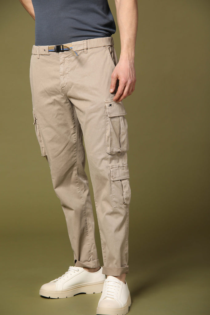 immagine 3 di pantalone cargo uomo modello Bahamas Bunckle in stucco fit regular di Mason's