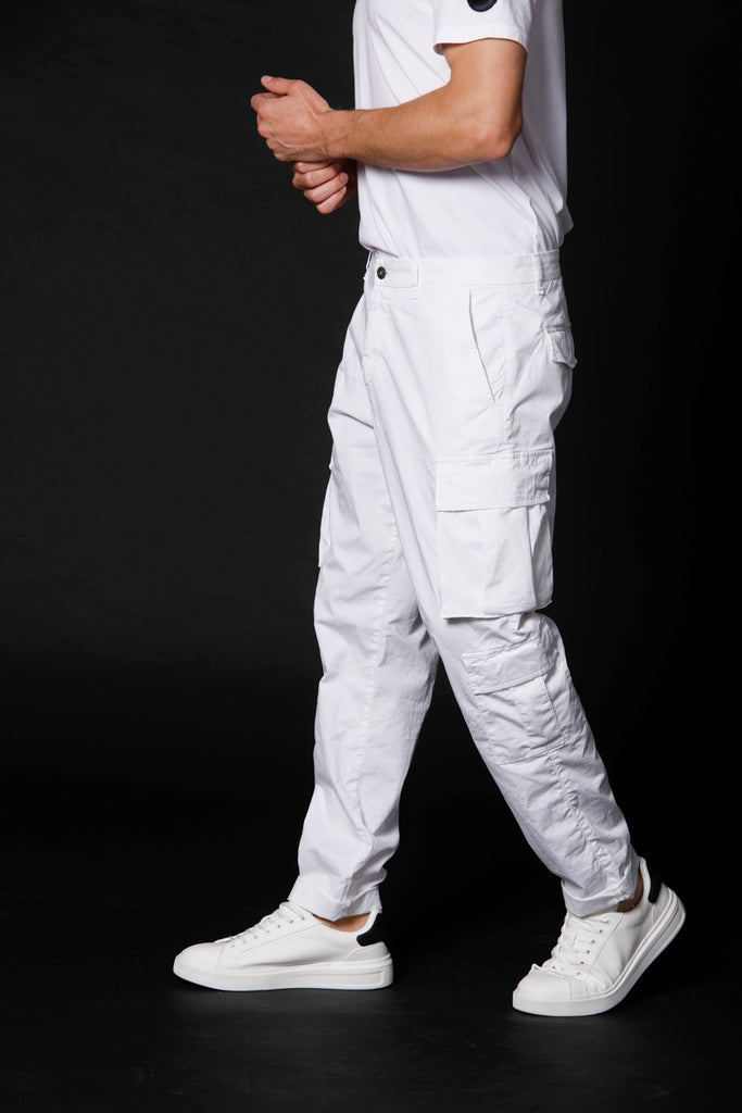 immagine 5 di pantalone cargo uomo in twill stretch limited edition modello bahamas colore bianco di Mason's
