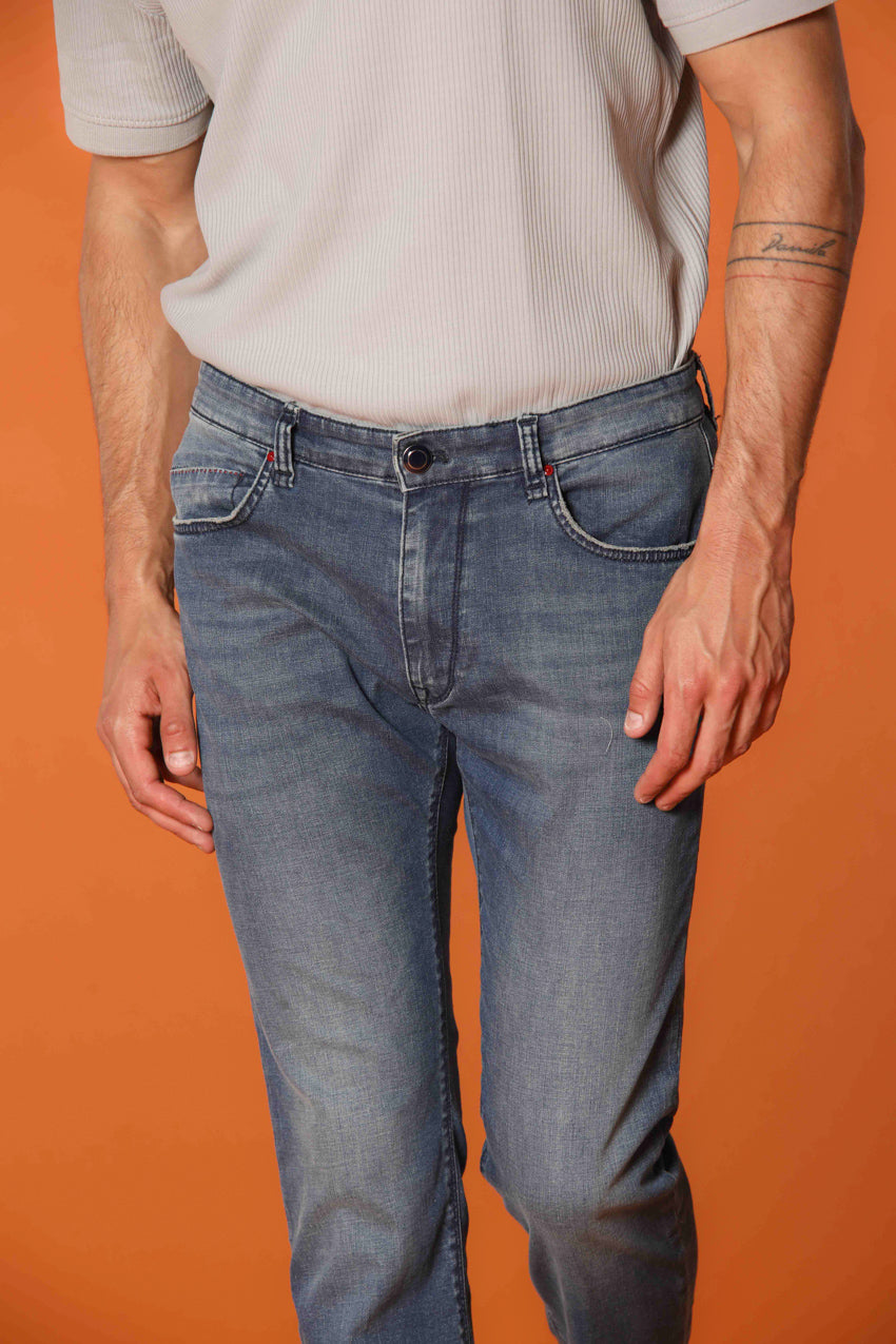 Harris 5-Pocket men's denim pants with camouflage print lining and slim fit