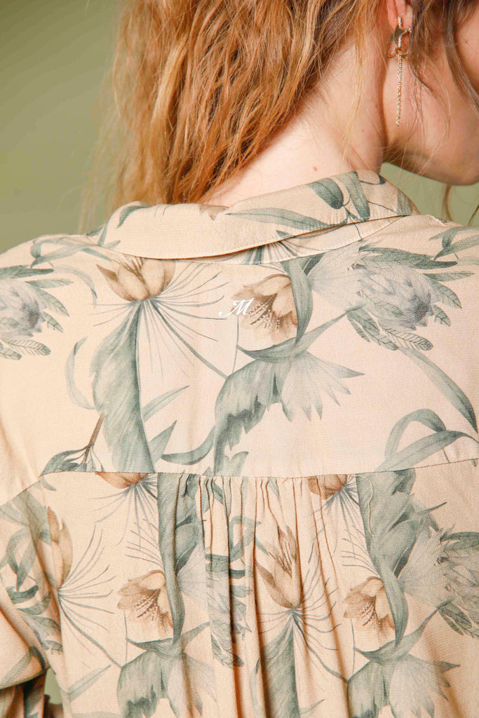 immagine 2 di abito lungo da donna in popeline con pattern fiori modello Nicole Dress colore kaki scuro regular di mason's 